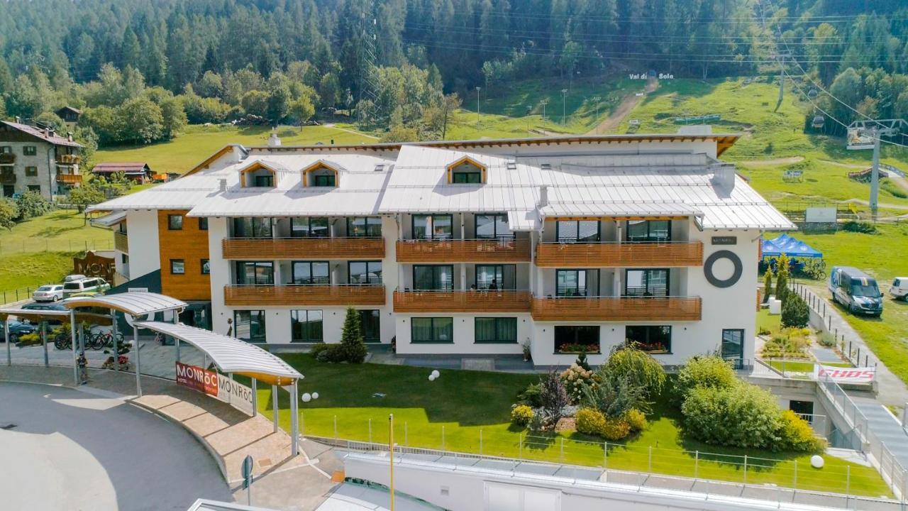 Monroc Hotel Commezzadura Exterior photo